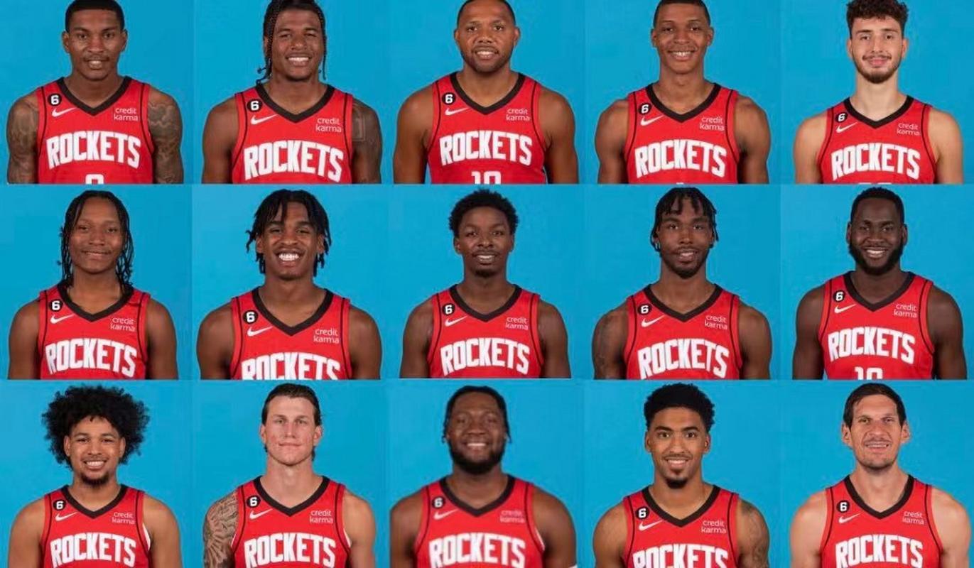 记者：阿德耶米决定明夏离开德甲，曼联、切尔西均有意（记者：阿德耶米预计来夏告别德甲，曼联与切尔西有意引进）