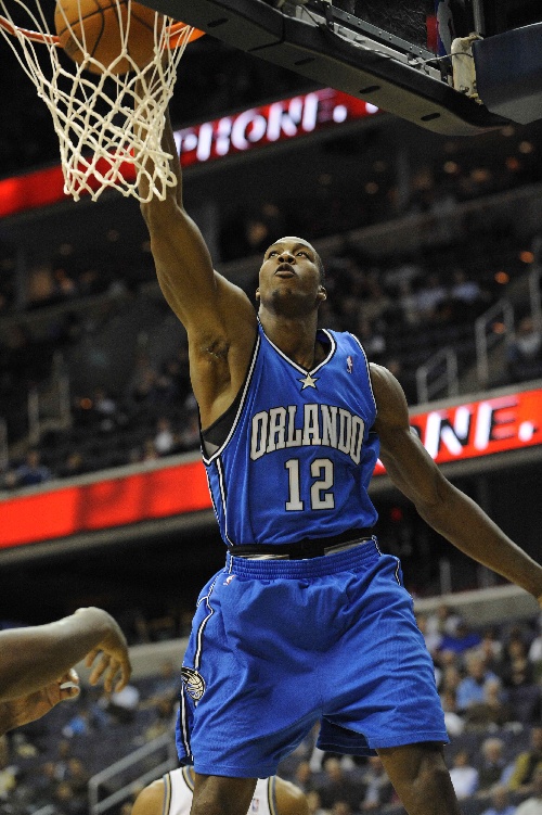 2平4负，海港为亚冠东亚赛区唯一一支还未取胜的俱乐部（亚冠东亚区仅海港仍无胜：2平4负）