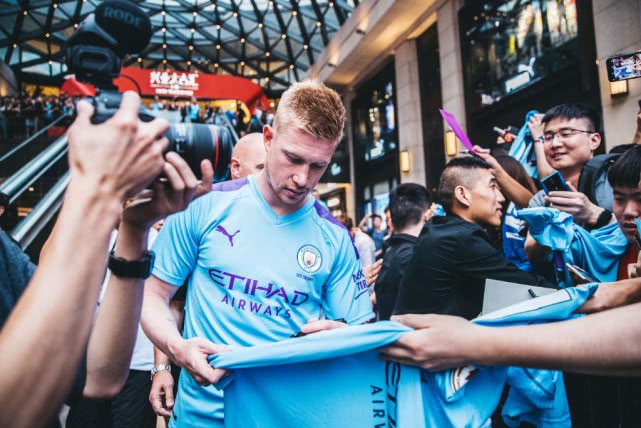 巴乔：希望看到意大利重返世界杯，94世界杯永生难忘（巴乔：期待意大利再度闯入世界杯，1994之夏终生难忘）