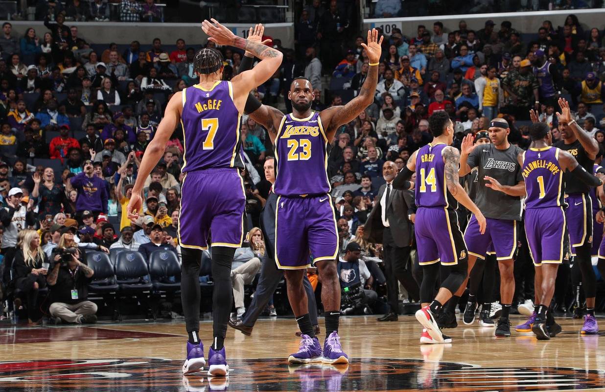 乌度卡：控卫是最难打的位置之一，阿门需要在攻传之间找平衡（乌度卡谈控卫：位置难度高，阿门需在进攻与传球间找到平衡）