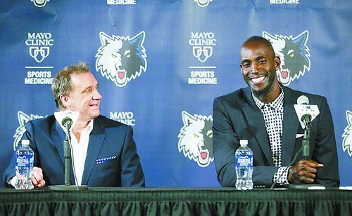 费拉拉：没人规定尤文这赛季必须夺冠，但争前四他们仍需提高（费拉拉：本季尤文不必非夺冠，但冲击前四仍需提升）