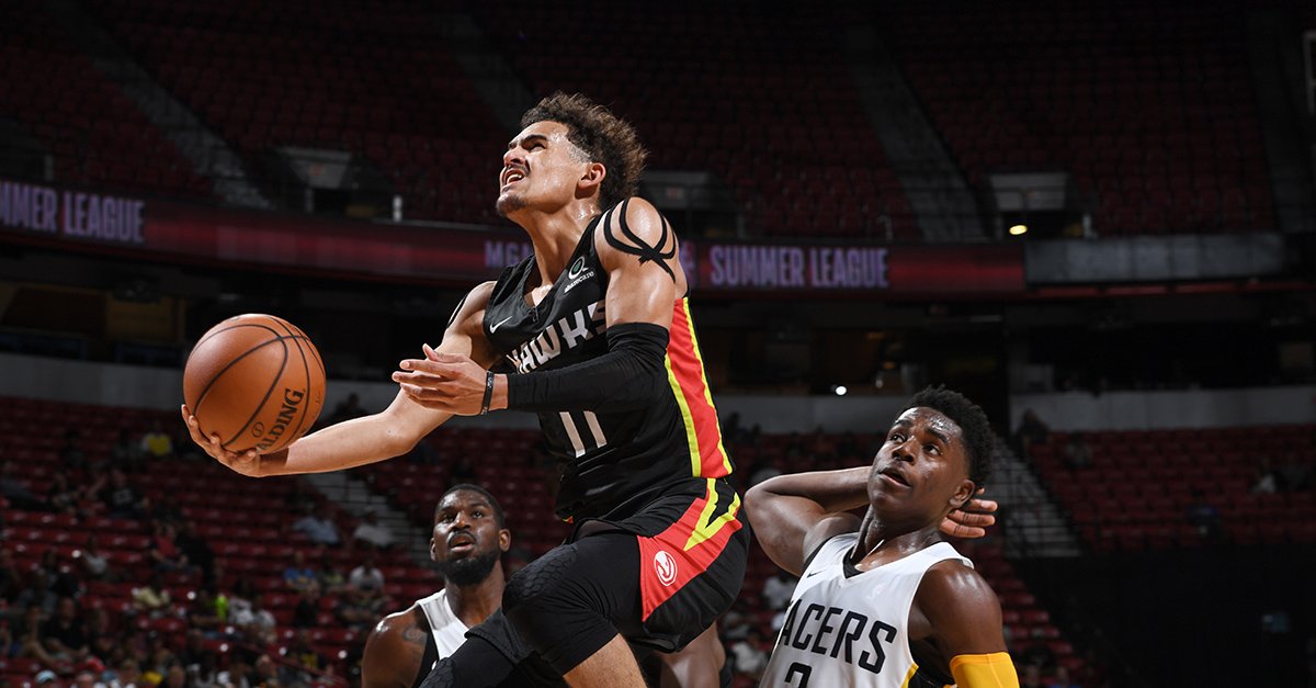 美国名记：苏亚雷斯因为无球状态下踢人被禁赛一场（美国名记称：苏亚雷斯因无球时脚踢对手被停赛一场）