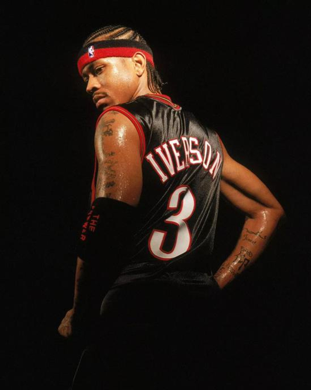 苏超南京主帅：业余球员比赛有6万多人观战，在西班牙见不到（曾执教苏超的南京主帅：业余比赛涌入6万+观众，西班牙难见）