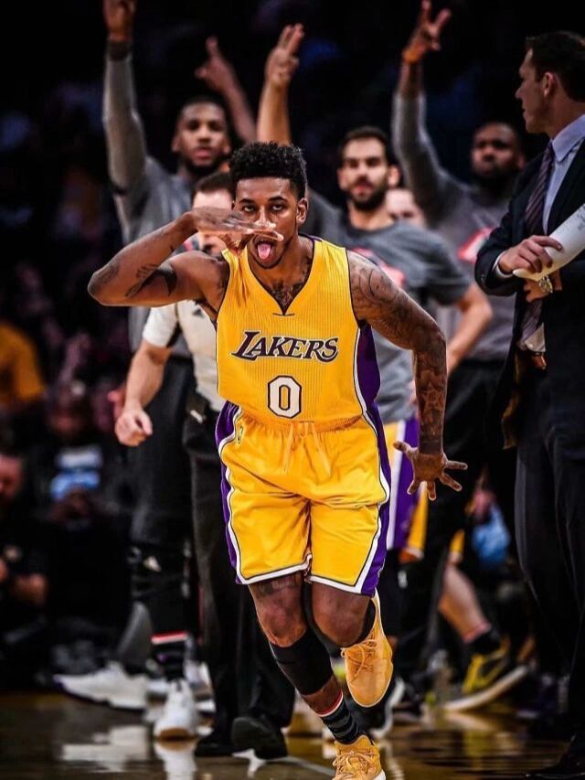 刷新中甲金靴进球纪录，姆本扎：自豪，队友的功劳和我一样大（改写中甲金靴进球数纪录，姆本扎：我很自豪，队友功劳不比我小）